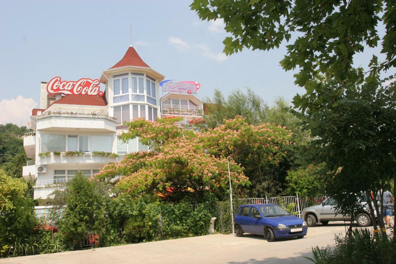Hotel Kamelia Varna Exterior photo
